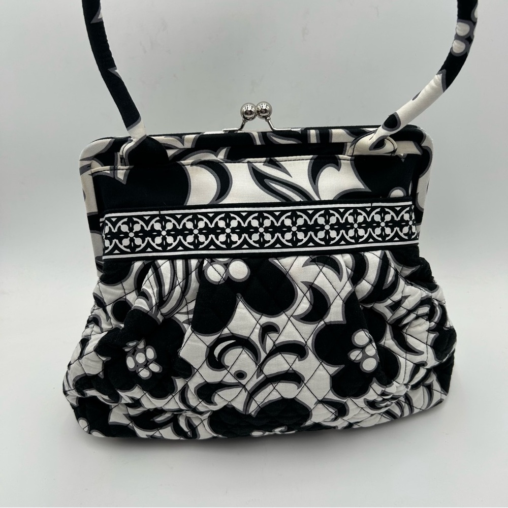 VERA BRADLEY Retired Alice Quilted Purse with Kiss Lock - Picture 3 of 9